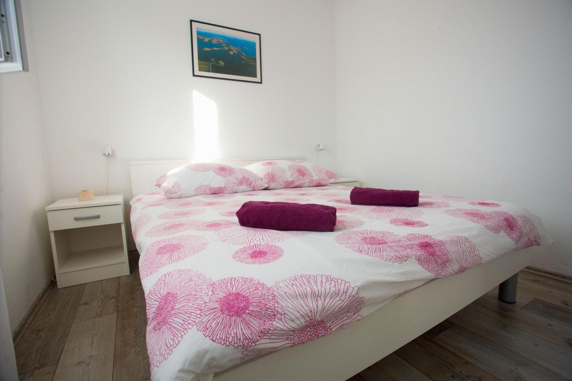 Apartments With A Parking Space Sutivan, Brac - 752 Rum bild